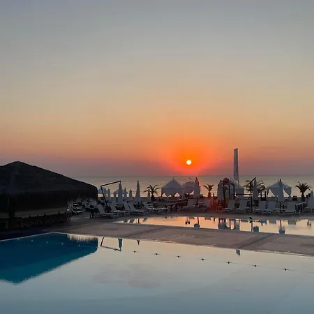 Seaside Oasis * Lozenets