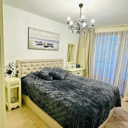 Seaside Oasis Lejlighed *